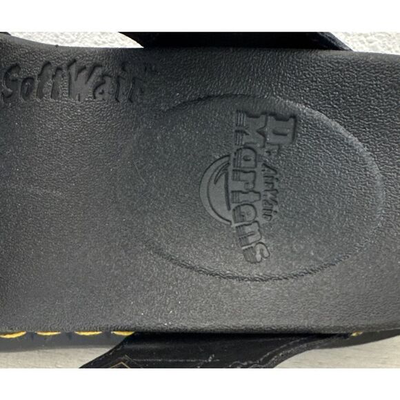 Dr. Martens Women Sz 8 Voss Mono Hydro BLACK Leather Sandals - Picture 12 of 13